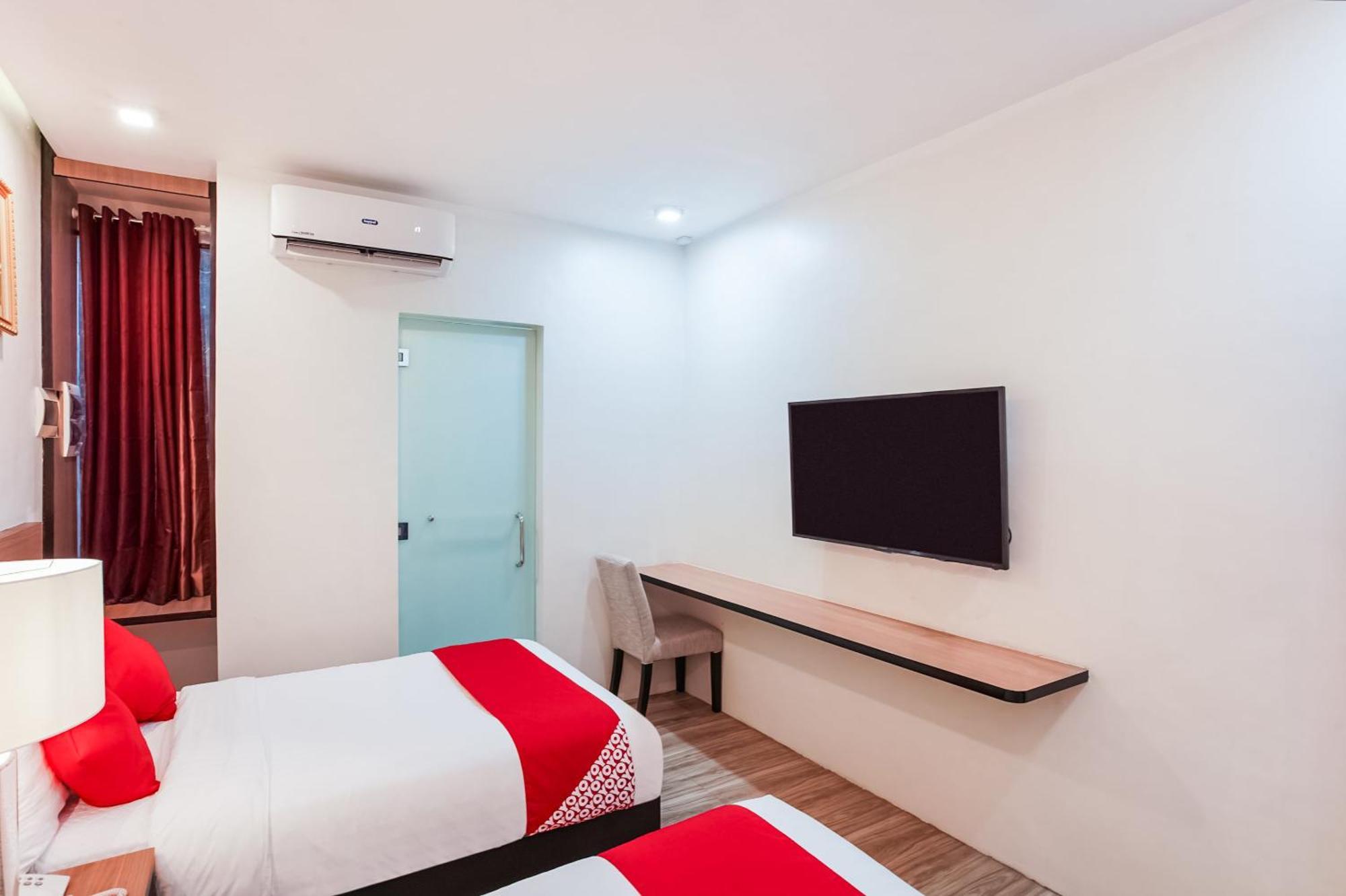 OYO 489 Casa Mia Hotel Suites General Santos City Exterior foto