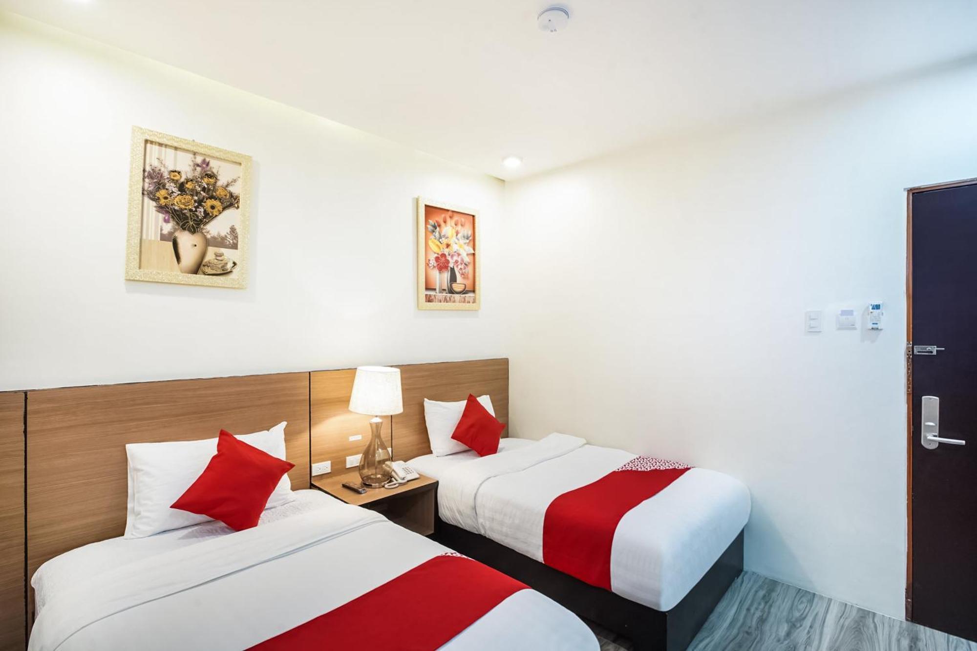 OYO 489 Casa Mia Hotel Suites General Santos City Exterior foto